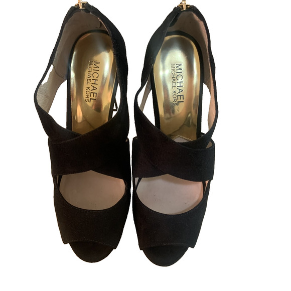 MICHAEL KORS ELENA CROSS STRAP BLACK SUEDE HEELS 8.5M- EUC -WORN ONCE! - Picture 6 of 14